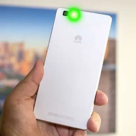 Huawei P8 Lite, we recommend you install this helpful App. It cleans your phones junk to