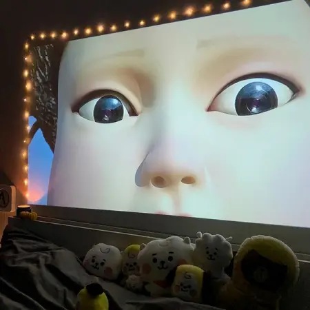 Red Light, Green Light, 1-2-3 Stop scrolling! Do yourself a favor and get