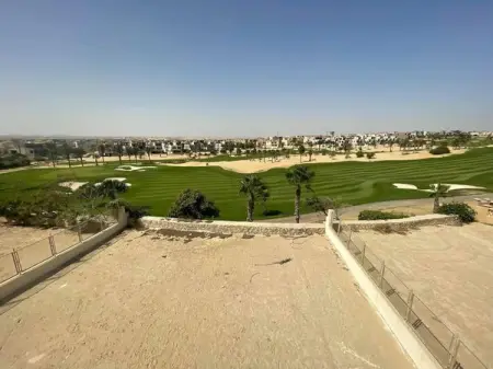  PALM HILLS 6 OCTOBER 
 GOLF VIEWS 
Great Opportunity
Big Standalone Avai
