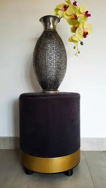 Take your seating game to the next level with these gorgeous gold trimmed ro