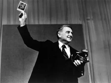 MINT-CAMERA.COM
Capture your remarkable stories
Shop Now
 