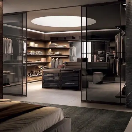 Take a peak at our stunning walk in closet installed with cutting edge g