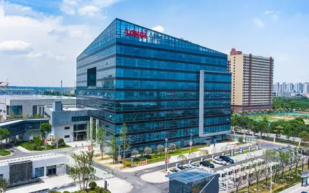 Chinas private sector are advancing solar PV technology and one company, LONGi, was