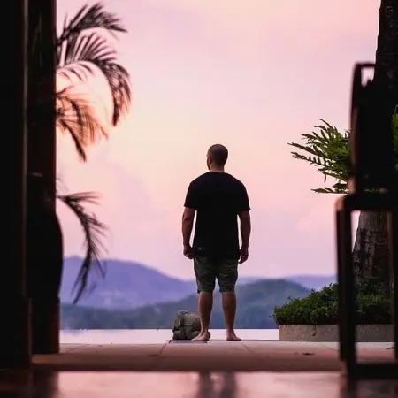 5 per lead
50 per application
300 to acquire a client
2k per client per month
24k per y