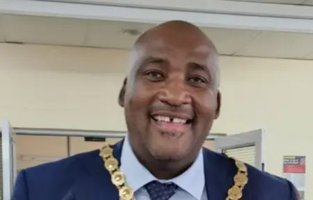 When we work with the DA in Knysna, Matzikama, Johannesburg and Ekurhuleni we are not consid