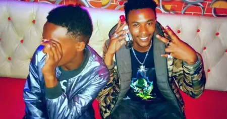 Mobile phns
Mo
Mobile phns
Send Message