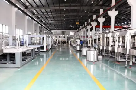 Sunswell leads the market in the field of liquid bottling, blow molding, labe