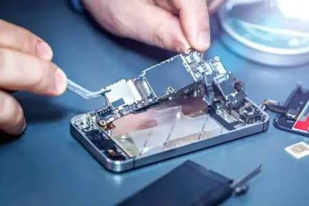 Get your mobile phone fixed, iPhone and Android phones
Phone repair
PhoneTabl