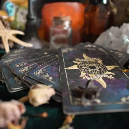 I Present My Spiritual Service  Divination 

Tarot Readings, for guidance and clarit