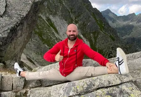 I was skeptical if this 8-minute routine would work.
